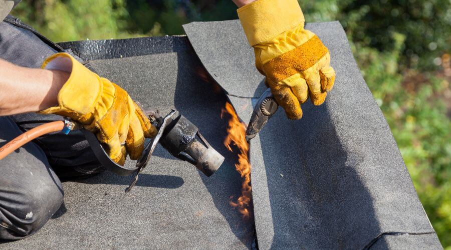 Professional residential roofers in Chilton, TX